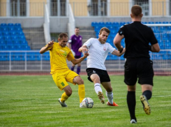 Футболисты пятигорского «Машука-КМВ» в Ставрополе выбили из кубковой гонки  невинномысских «аграриев»