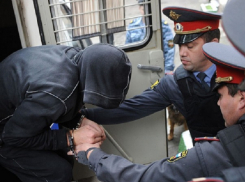 За удар полицейского в поясницу буйный житель Ставрополя заплатит 20 тысяч публей