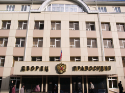 На ремонт иномарок для ставропольских судей может уйти до 700 тысяч рублей