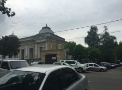 Блеск и нищета Ставрополя: прогулка по улице Дзержинского