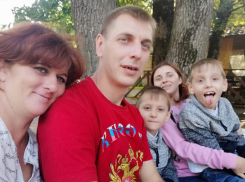 Ни синицы, ни журавля: ставропольская семья с детьми-инвалидами завязла в очереди на жилье