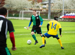 Золотой хет-трик «аграриев»: футболисты из Невинномысска в третий раз подряд стали чемпионами края