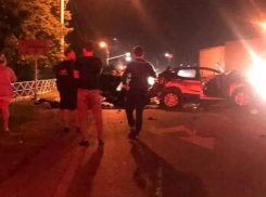В сеть выложили видео жуткой аварии с фурой на Ставрополье