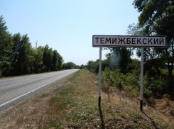 Ремонт одной артскважины в Темижбекском вернул воду на две улицы