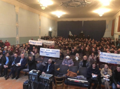 «Мы не рабы, дайте нам самим управлять своей землей»: ставропольские крестьяне «воюют»  с арендатором 