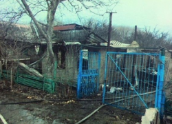 Двое погибли при пожаре вблизи Ставрополя 