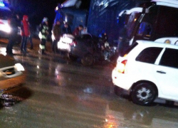 Один человек погиб в ДТП с туристическим микроавтобусом на Ставрополье