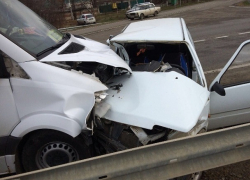 В маршрутку с детьми врезался внезапно умерший от сердечного приступа водитель «Оки» на Ставрополье