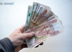 Зарплатой в 190 тысяч рублей манят на работу курьеров на Ставрополье