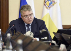 Крах карьеры министра спорта Маркова предрекал губернатор Владимиров