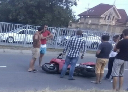 Молодой водитель "Honda-CR-V" перевернул мотоцикл и разбился насмерть под Ставрополем