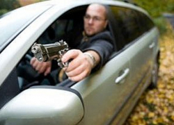 Водитель автомобиля в Ставрополе устроил стрельбу в пешехода