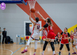 В Невинномысске — минус 11: ставропольские баскетболистки дома уступили гостьям из Москвы