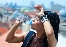 80% всей минеральной воды в магазинах страны оказалось контрафактом