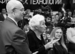 На 92-ом году жизни скончалась диктор ставропольского радио Эмма Каравинская