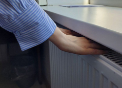 Топим улицу? В Пятигорске рассказали о способах отключить отопление раньше срока