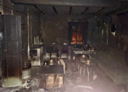 Из-за непотушенной сигареты в пожаре на Ставрополье погиб пенсионер