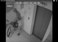 В Пятигорске украли дорогой велосипед и попали под камеру