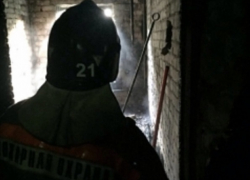 Из объятого пламенем жилого дома пожарные спасли 18 человек в Невинномысске