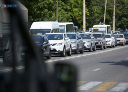 Забитые салоны и игнор правил ПДД обнаружили инспекторы в ходе проверки маршруток в Ставрополе