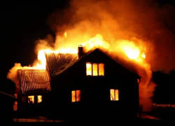 На Ставрополье в результате пожара погибло два человека