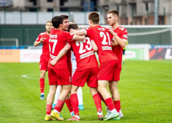 Седьмая точка «Машука-КМВ»: пятигорские футболисты провели достойный сезон в «серебре»