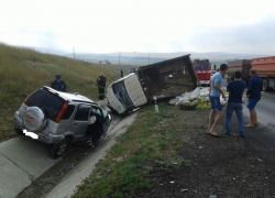 Произошло серьезное ДТП на федеральной трассе "Кавказ"