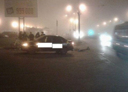 "Гранта" сбила велосипедиста во время вечернего тумана в Ставрополе