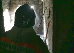 Пять человек оказались в центре пожара в горящем доме на Ставрополье