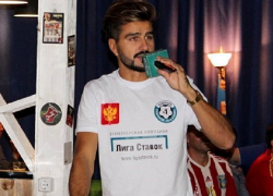 Звезда "МатчТВ" Евгений Савин прокомментировал игру сборной России по футболу с Южной Кореей в ставропольском пабе 