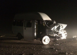  Пассажирский автобус столкнулся с «Газелью» на одной из трасс Ставрополья