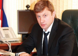 Попавшего под домашний арест главу ставропольского минстроя Игоря Васильева временно отстранили от должности
