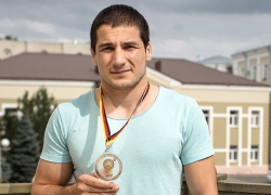 Студент СКФУ стал чемпионом Европы по вольной борьбе