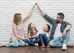 Миллиард рублей заложило правительство Ставрополья на нужды молодых семей в 2022 году