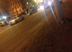 Ехавшее по заказу такси попало в аварию в Ставрополе