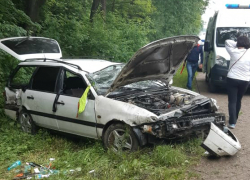 На Ставрополье из-за дождя перевернулся автомобиль