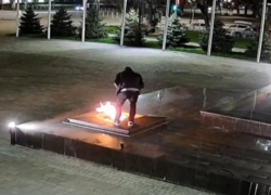 Очередного осквернителя монумента «Вечной Славы» поймали в Невинномысске