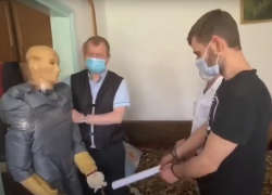 Появилось видео допроса преступника, обвиняемого в жестоком убийстве 20-летней давности