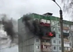 Появилось видео страшного пожара в многоэтажке на Ставрополье