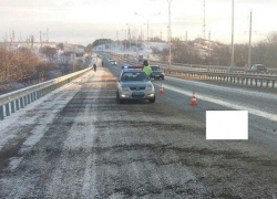 Сбившего насмерть пенсионерку водителя ищут на Ставрополье