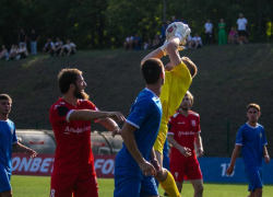 Помог пенальти: футболисты «Машука-КМВ» поделили очки с соперниками в Москве 