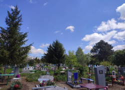 Смерть на кладбище и травля в кадетке: чем закончились шокирующие октябрьские самоубийства подростков на Ставрополье