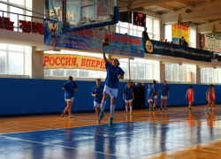 "Ставропольчанка-СКФУ" разделила победы с омским "Нафтяником-Авангардом"