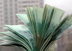 Мужчина испугался, что о долге банку узнает его начальник