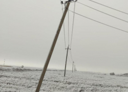 Более 10 тысяч человек остались без света на Ставрополье из-за обледенения