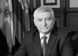Шесть лет без народного мэра: в Ставрополе вспоминают Андрея Джатдоева