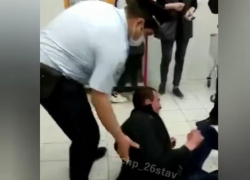 В Минводах мужчина устроил погром в супермаркете