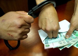 В Невинномысске экс-сотрудник Росгвардии «трудоустраивал» людей  во вневедомственную охрану за немалые суммы