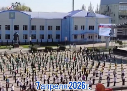 Около 300 учеников стали участниками акции «Зарядка с чемпионом» в Михайловске