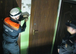 Тело 88-летней бабушки в собственной квартире обнаружили  спасатели в Ставрополе